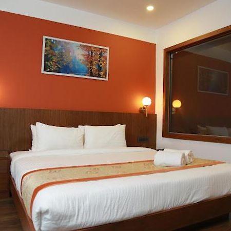 Hotel Sky Paradise Iritti Luaran gambar